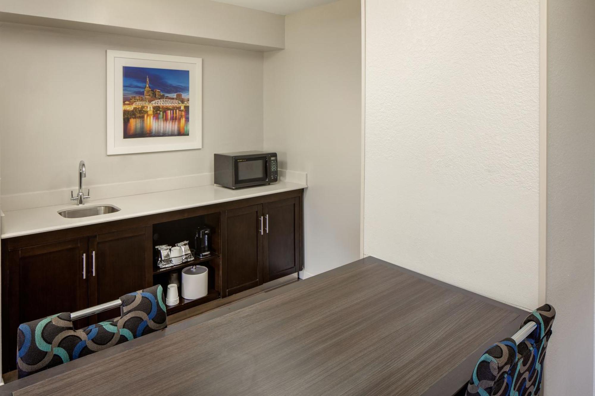 Hampton Inn & Suites Nashville-Airport Luaran gambar